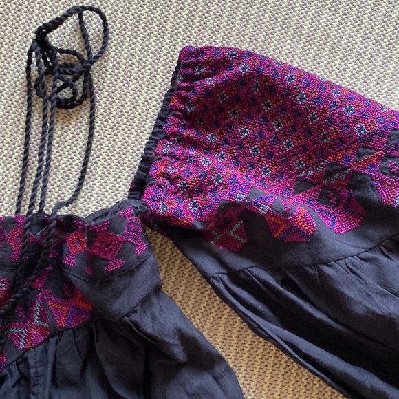 Free People Off Shoulder Top.         NWOT - Picture 2 of 5